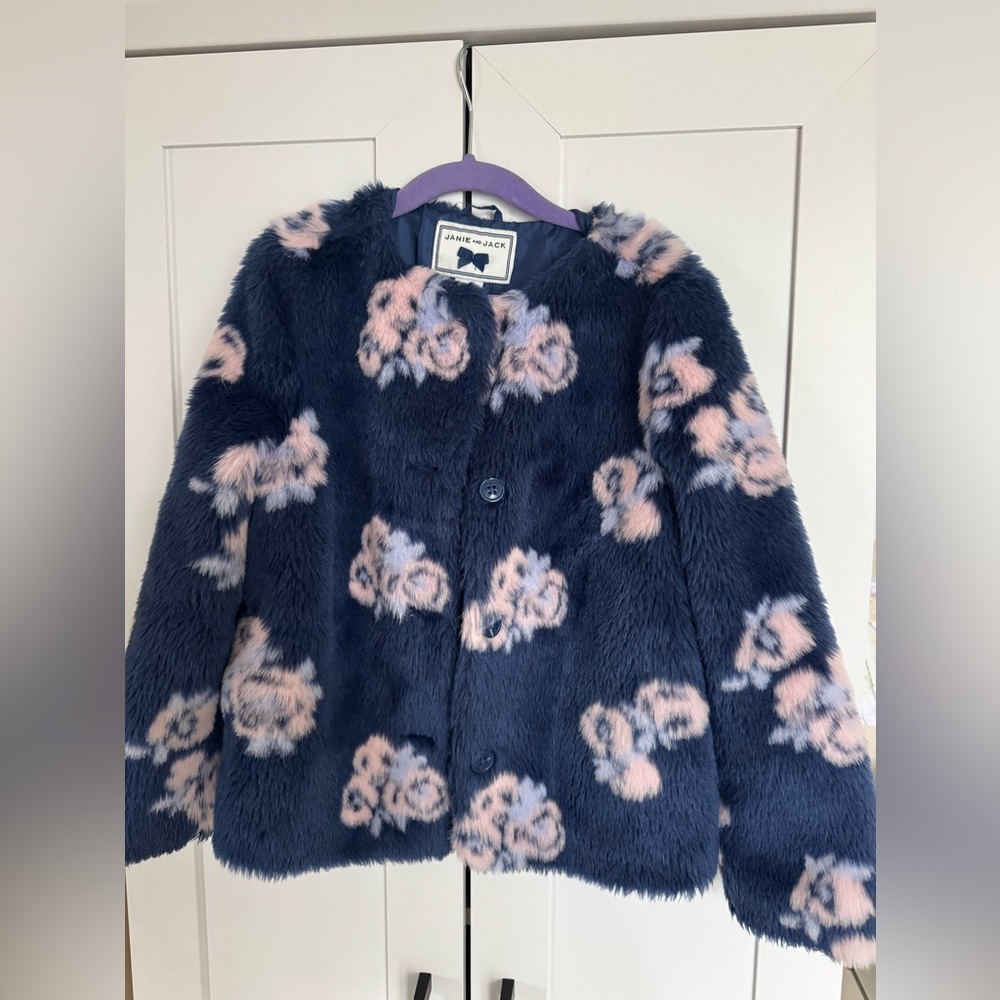 Janie and Jack Girls size 5-6y Plush Floral Faux-Fur Jacket in Navy and Blush